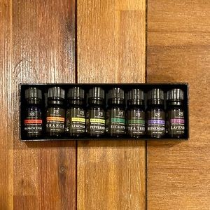 ⚜️Radha Beauty Top 8 Essential Oils⚜️